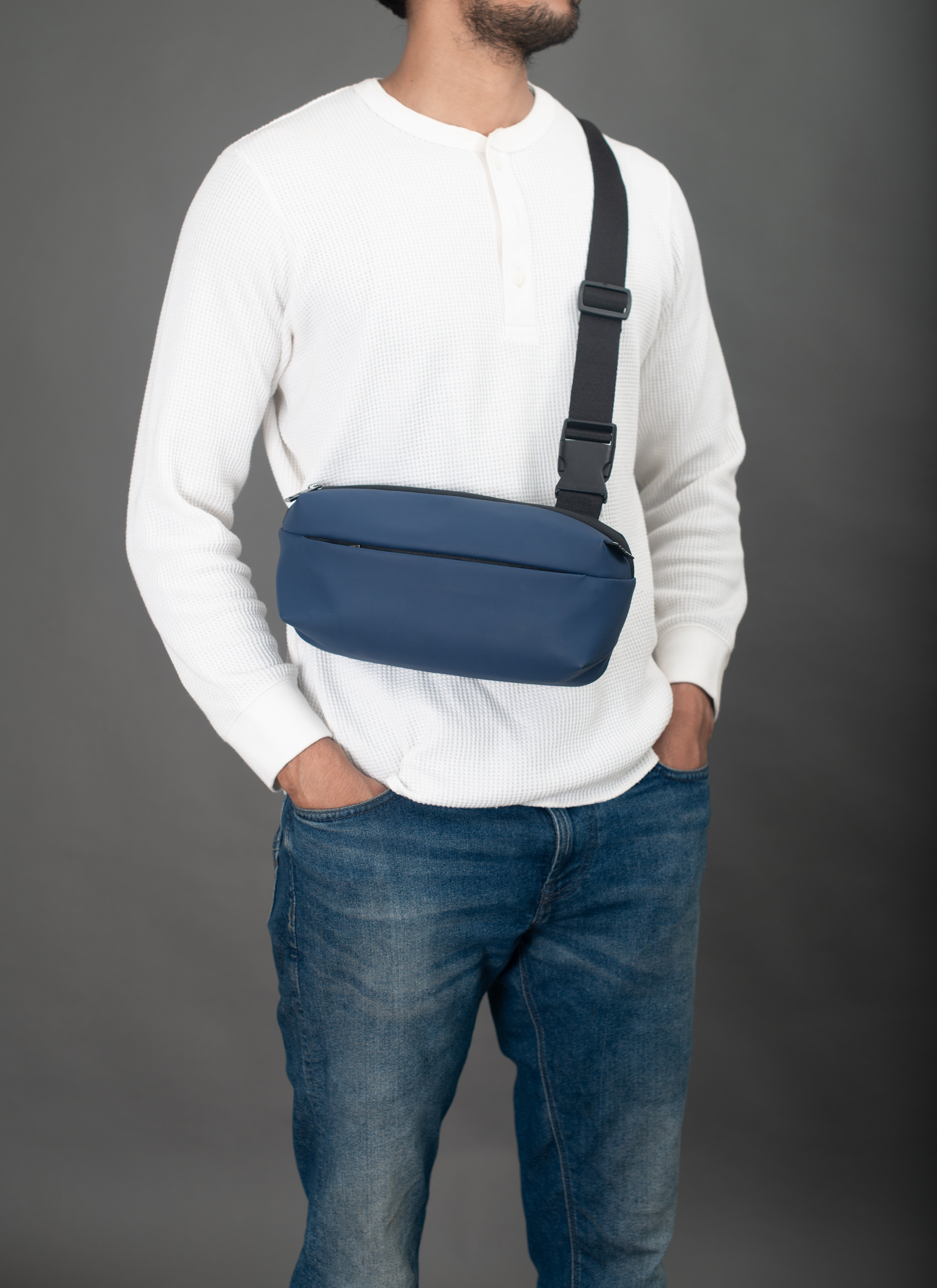 Gulliver Sling Bag- Blue