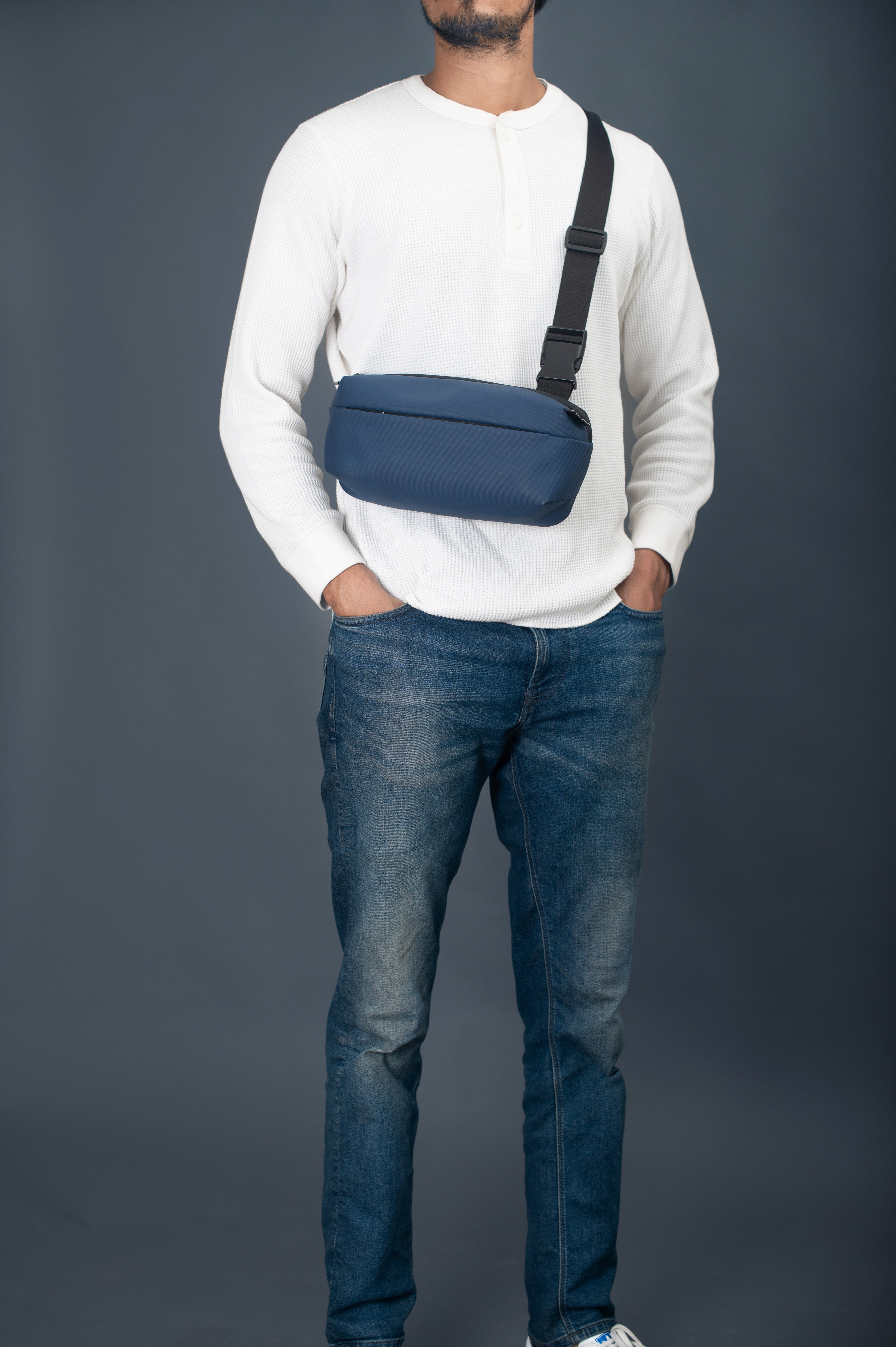 Gulliver Sling Bag- Blue