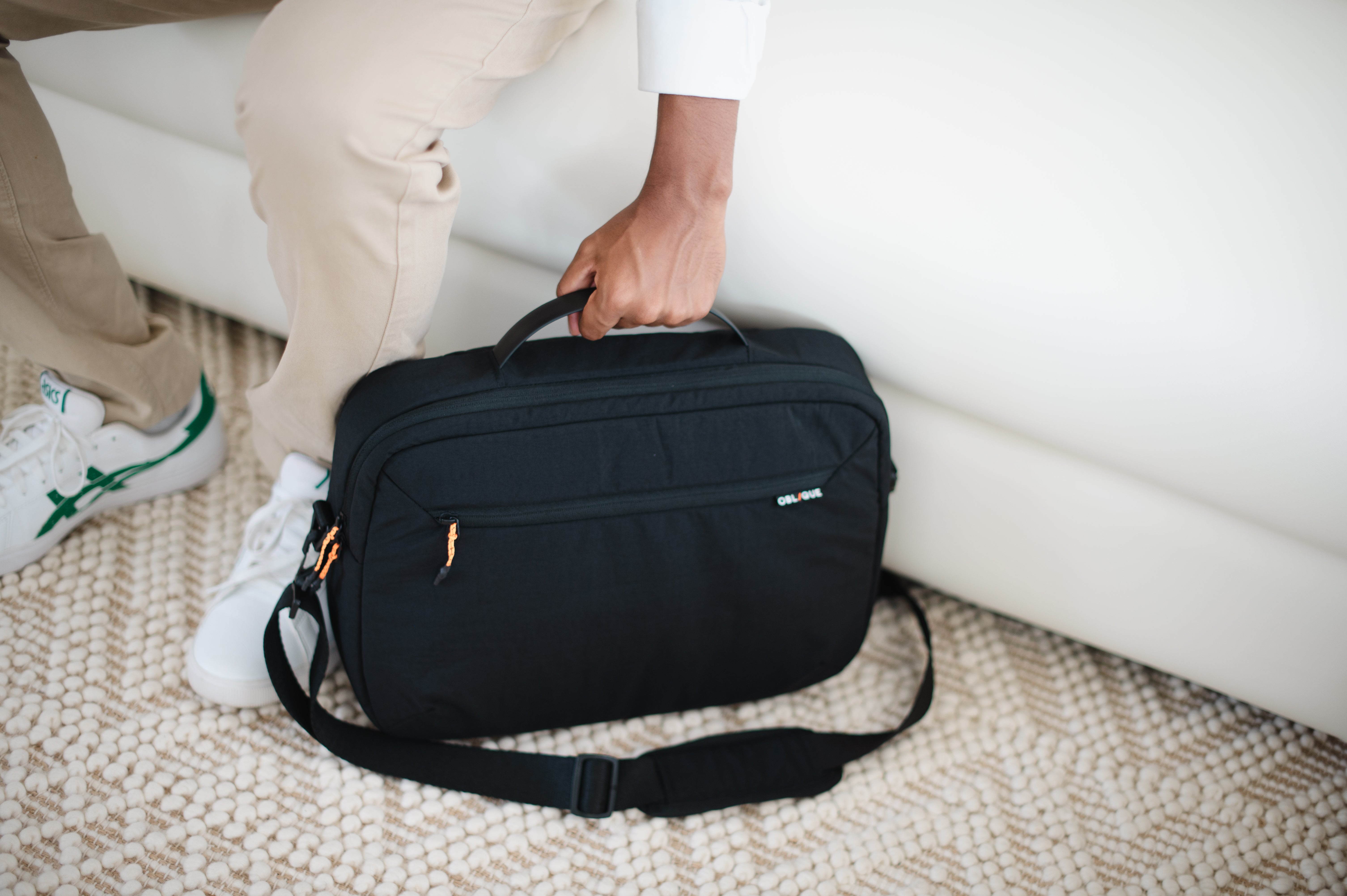 Knight Messenger Bag- Black