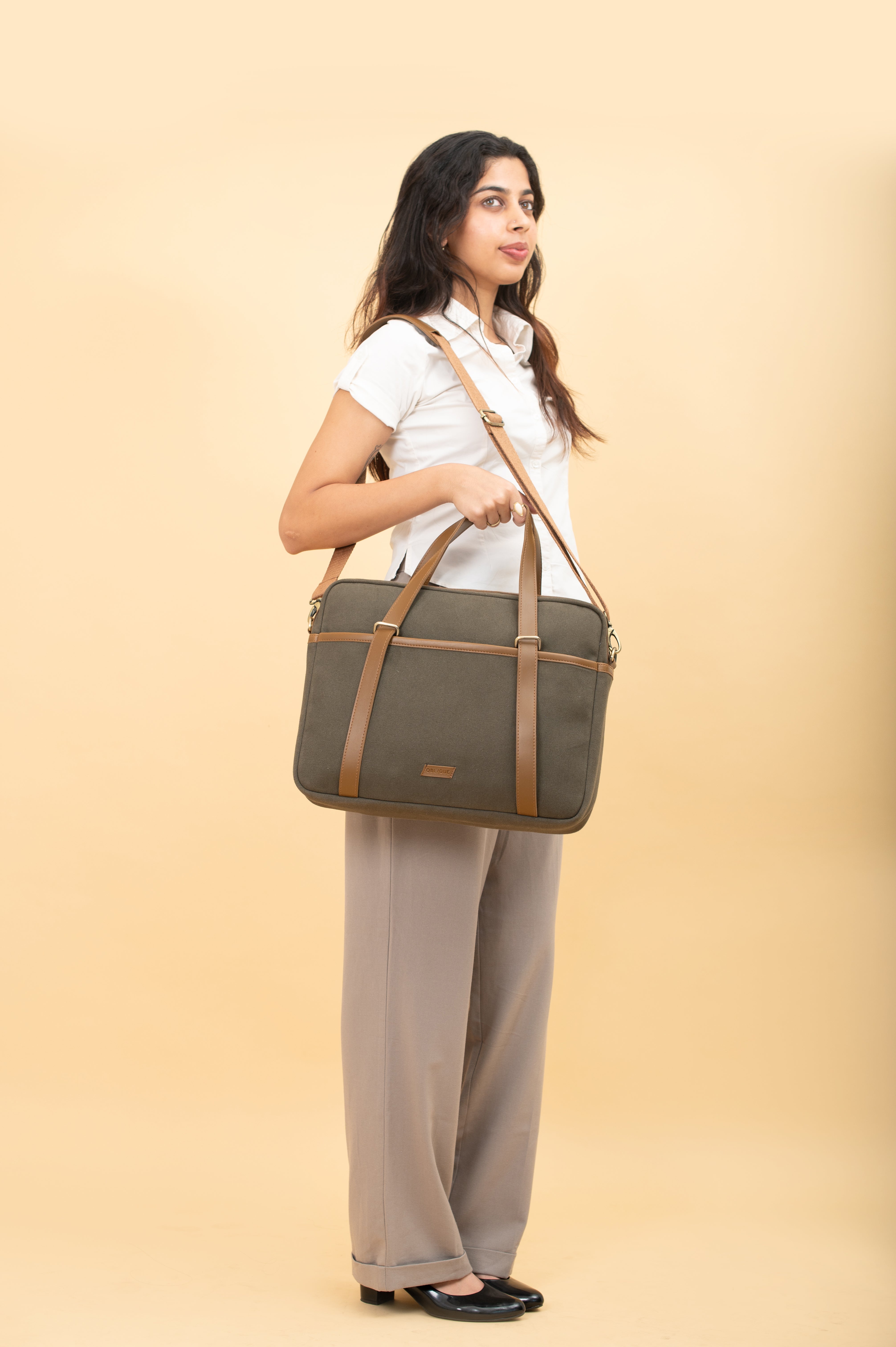 Smith Messenger Bag- Olive