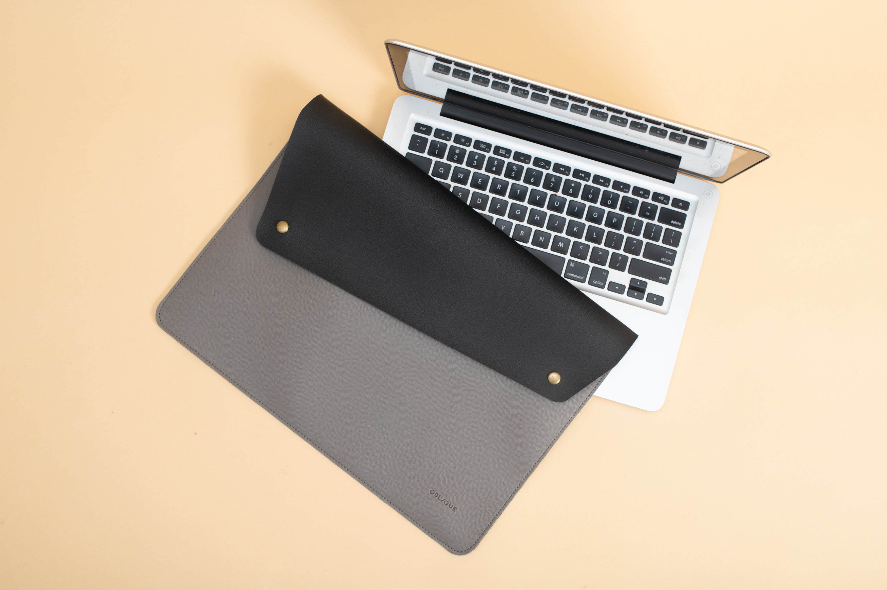 Laptop Sleeve for Men Women- Twix – Oblique - Main Image