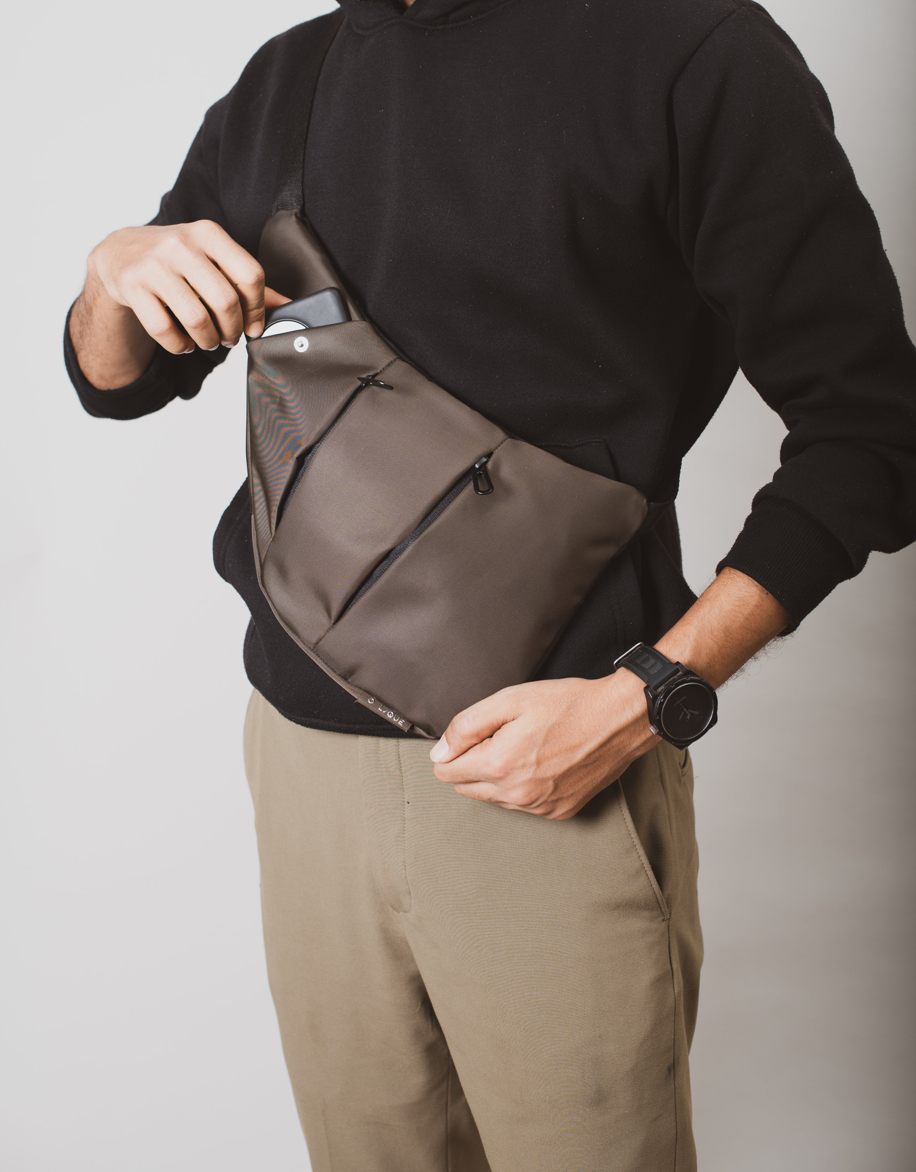 Cross Body Sling Bag- Columbus – Oblique - Main Image