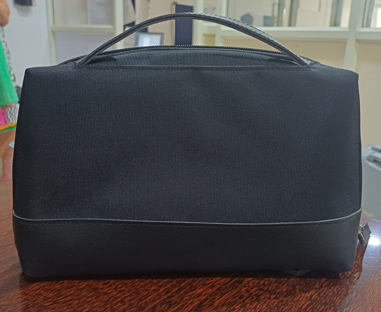 Tech Pouch - Siri